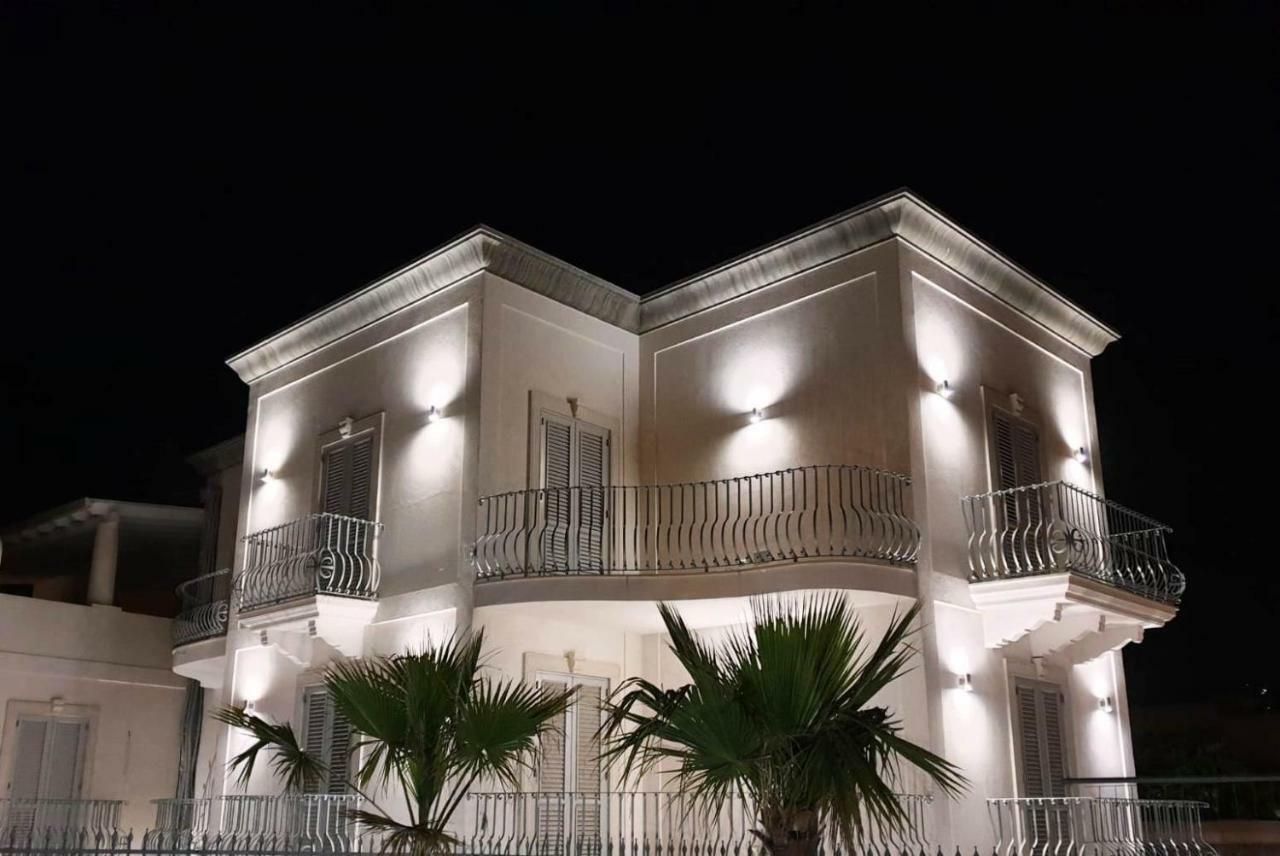Odysseus Hotel 리파리 외부 사진